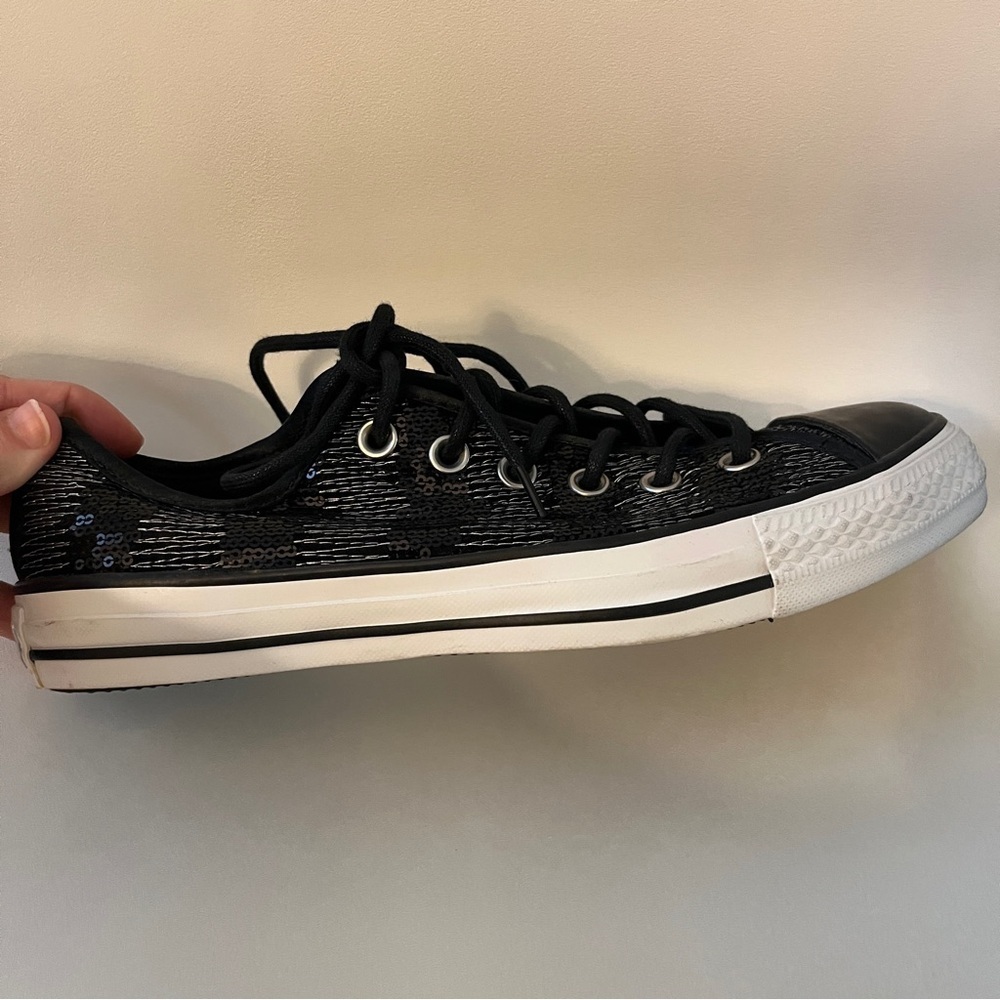 Converse Silver Sequin Low Top Sneaker Womens Size 6 - Picture 11 of 14